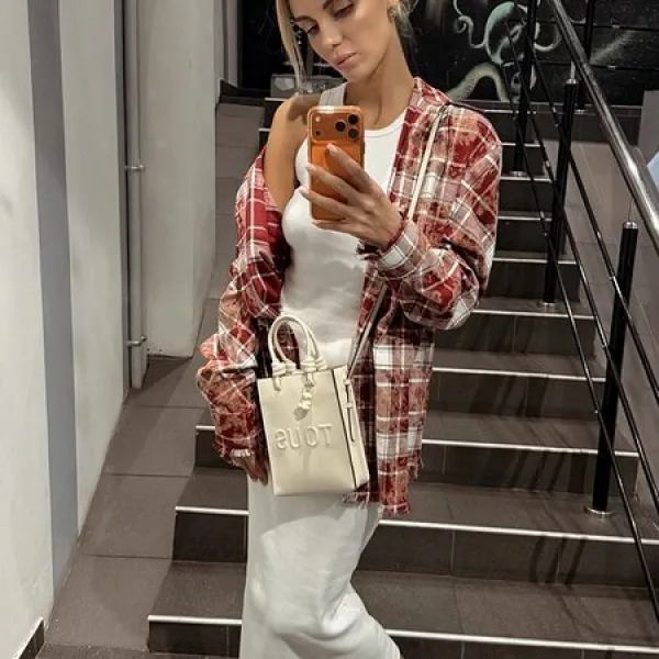 Алина